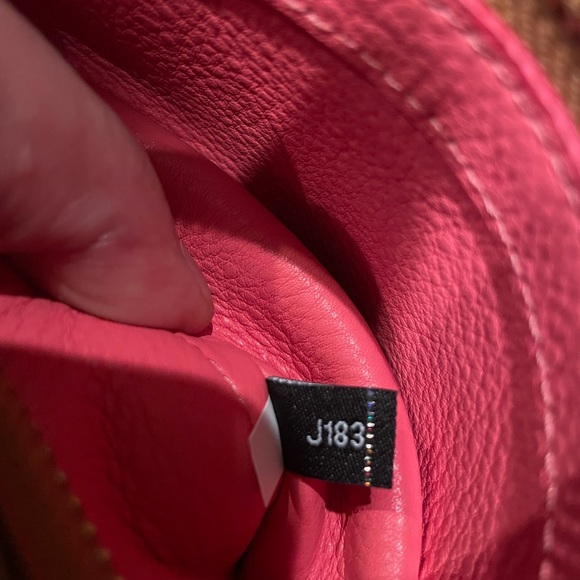 Kate Spade New York: Hayes Street Small Isobel Satchel - Authentic Tags shown - Picture 9 of 9